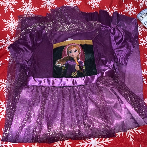 NWT Frozen 2 Anna Nightgown - Picture 1 of 5